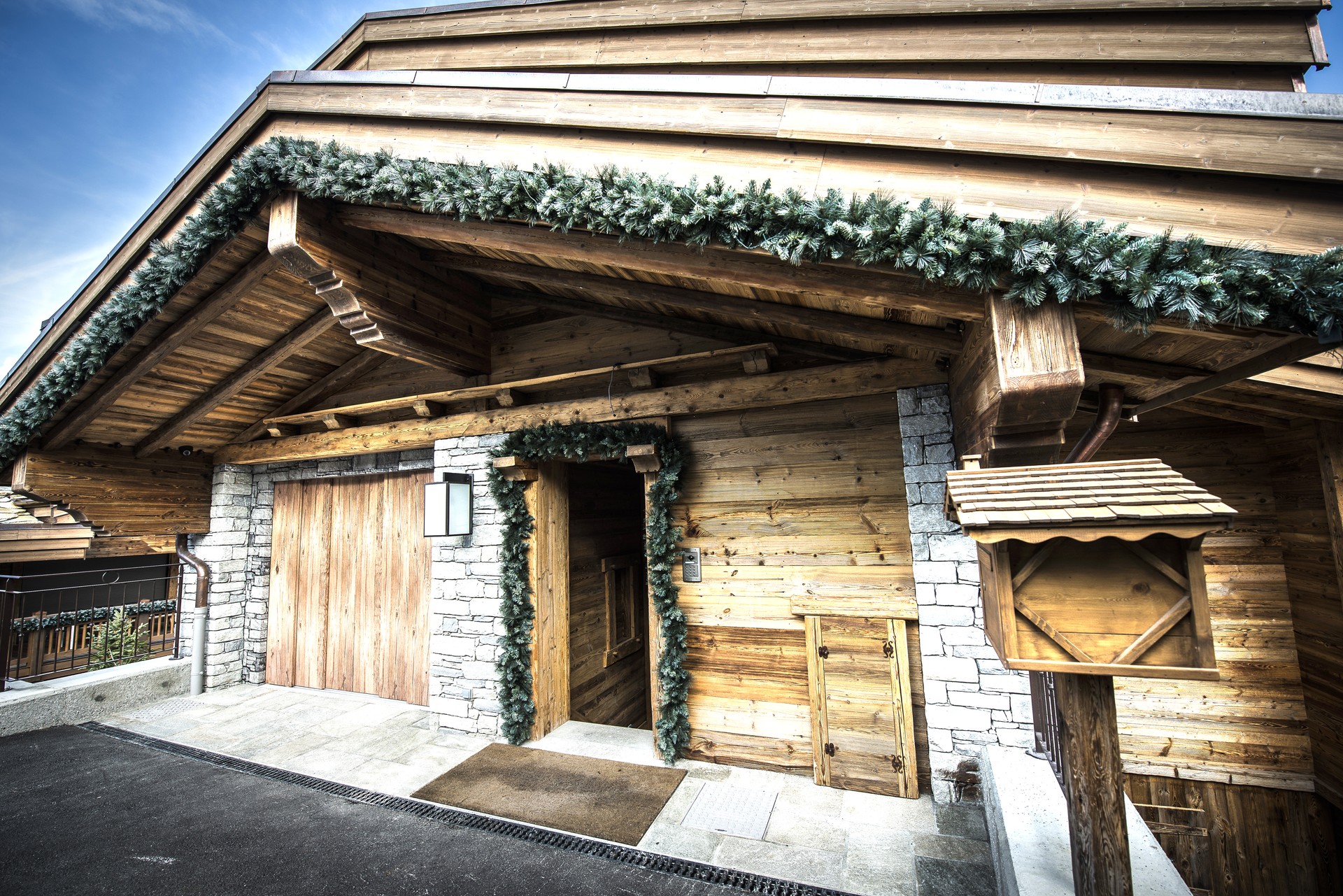 ECC-realisation-Chalets-de-la-Voliere-Courchevel-005